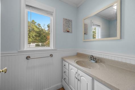 4 Knob Lane Bourne MA 02532