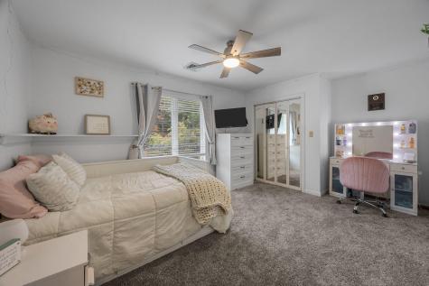 4 Knob Lane Bourne MA 02532