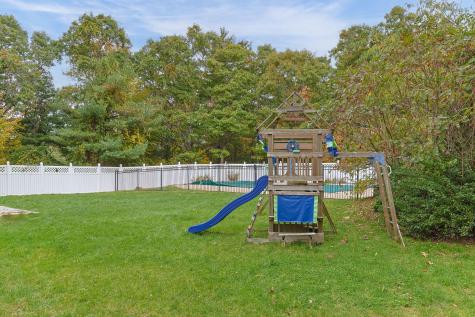 4 Knob Lane Bourne MA 02532