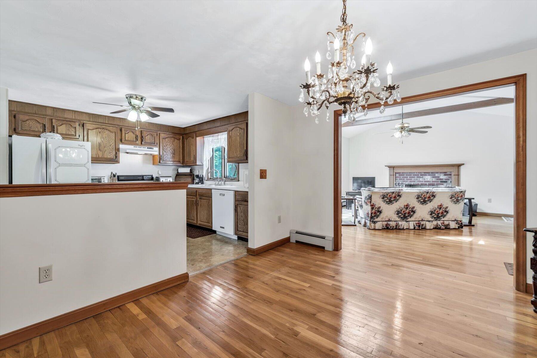 25 Wiley Post Lane East Falmouth MA 02536