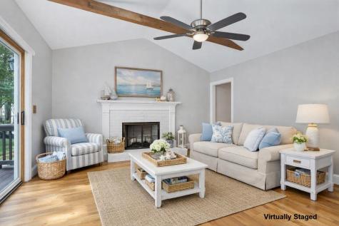 25 Wiley Post Lane East Falmouth MA 02536