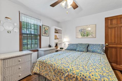 25 Wiley Post Lane East Falmouth MA 02536