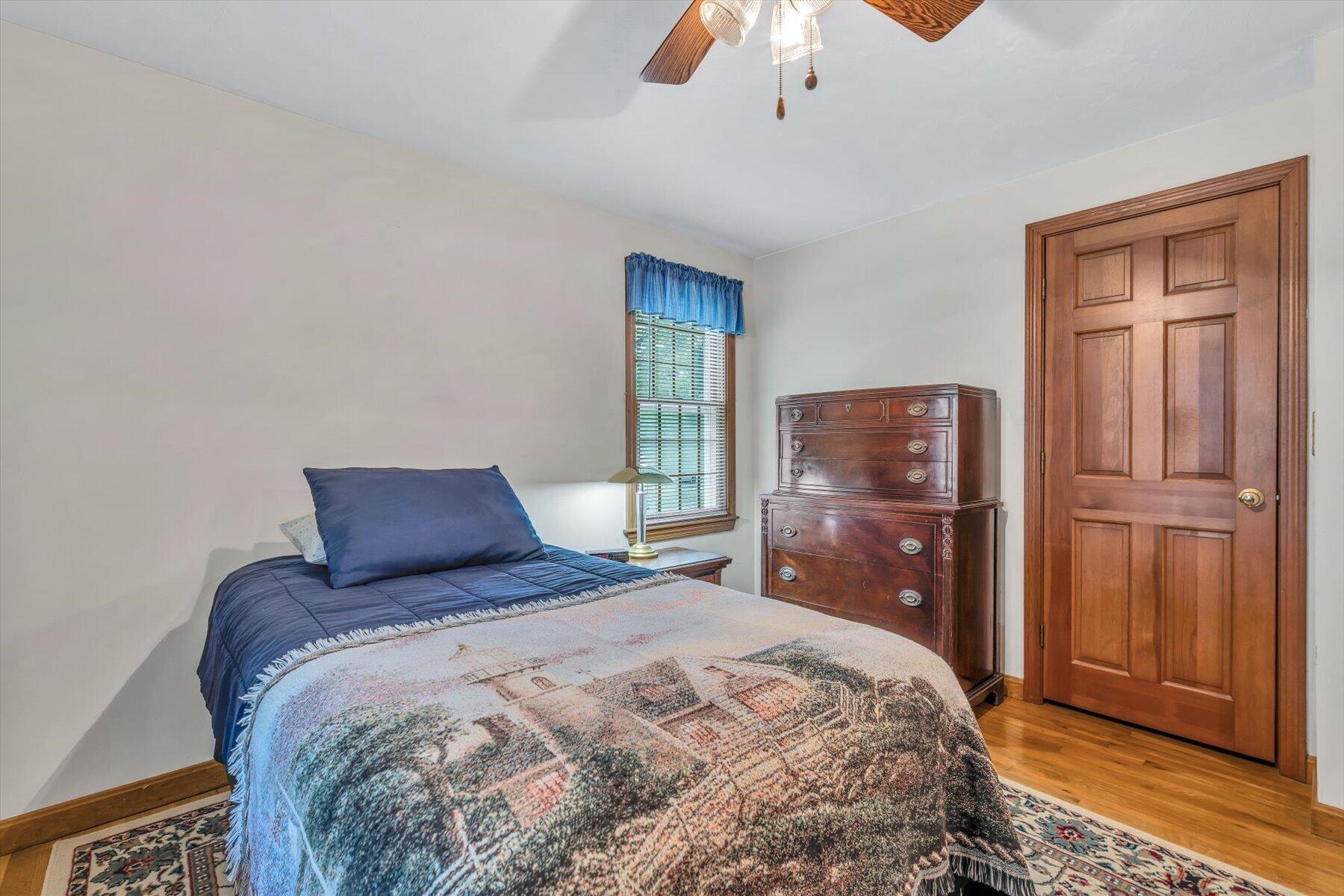25 Wiley Post Lane East Falmouth MA 02536