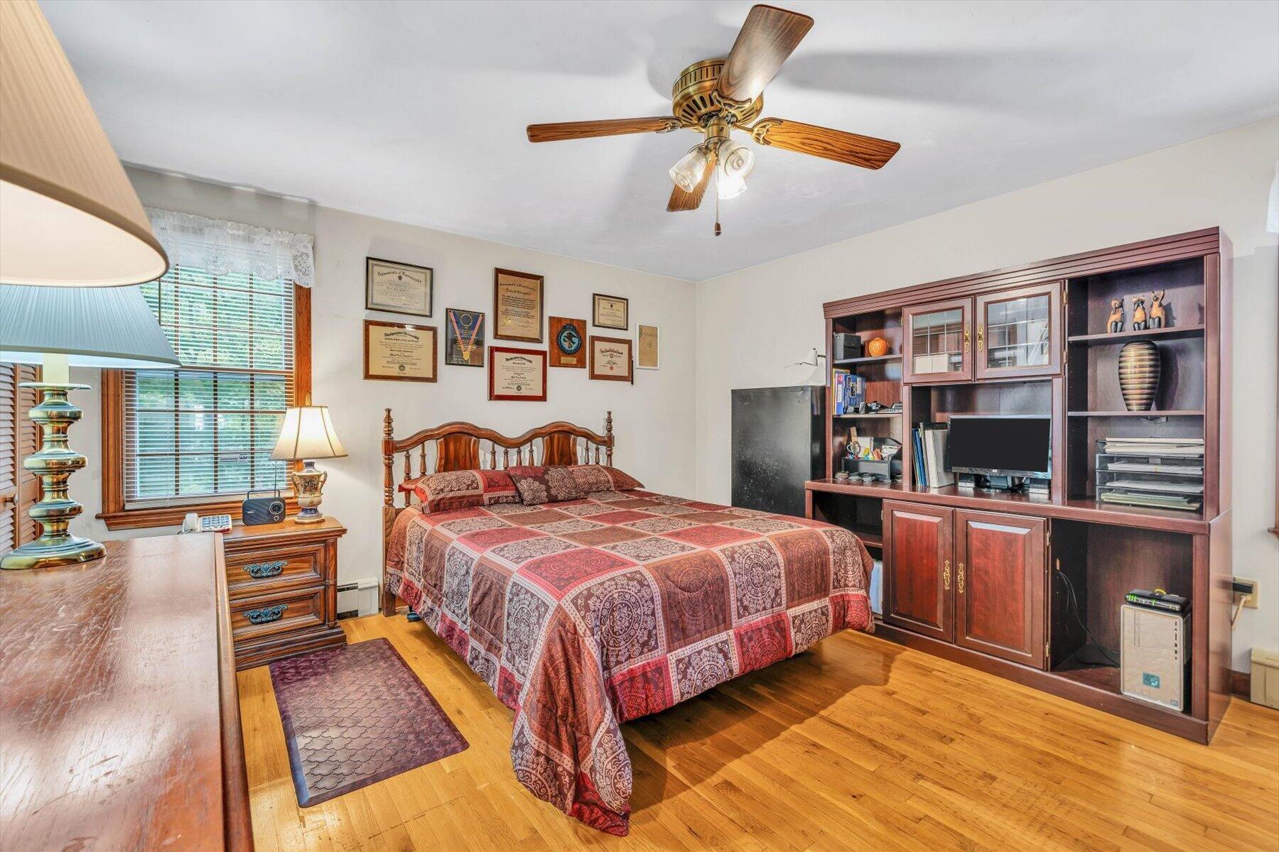 25 Wiley Post Lane East Falmouth MA 02536