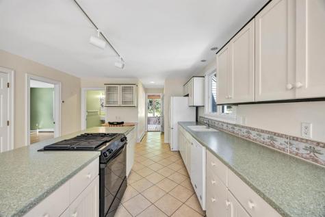 193 Wayside Road Brewster MA 02631