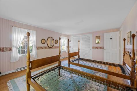 558 Riverview Drive Chatham MA 02633