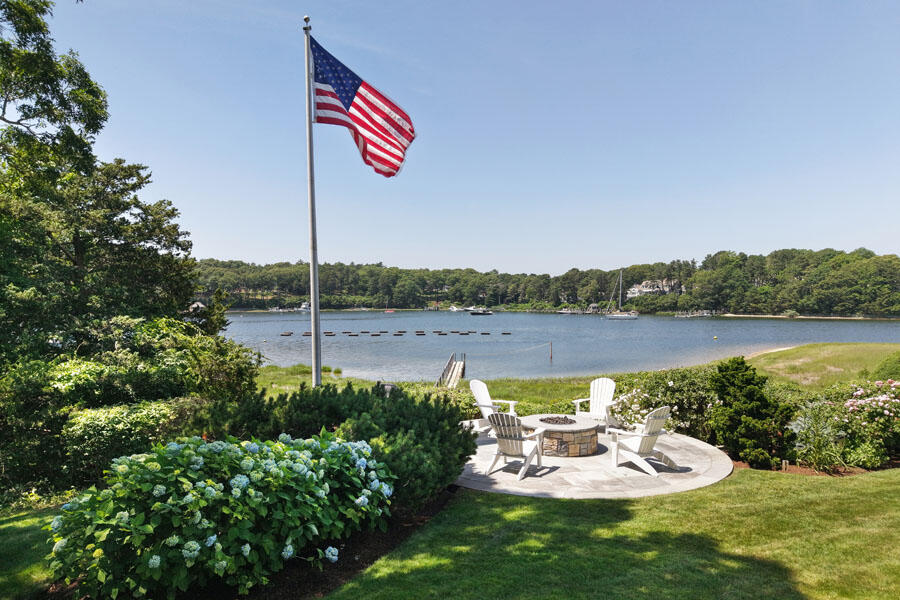 71 Sand Point Osterville MA 02655