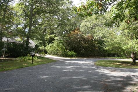 19 Oriole Lane Barnstable MA 02648