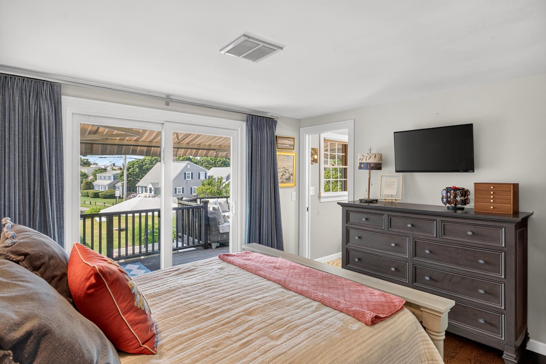 33 Harbor View Road Harwich Port MA 02646