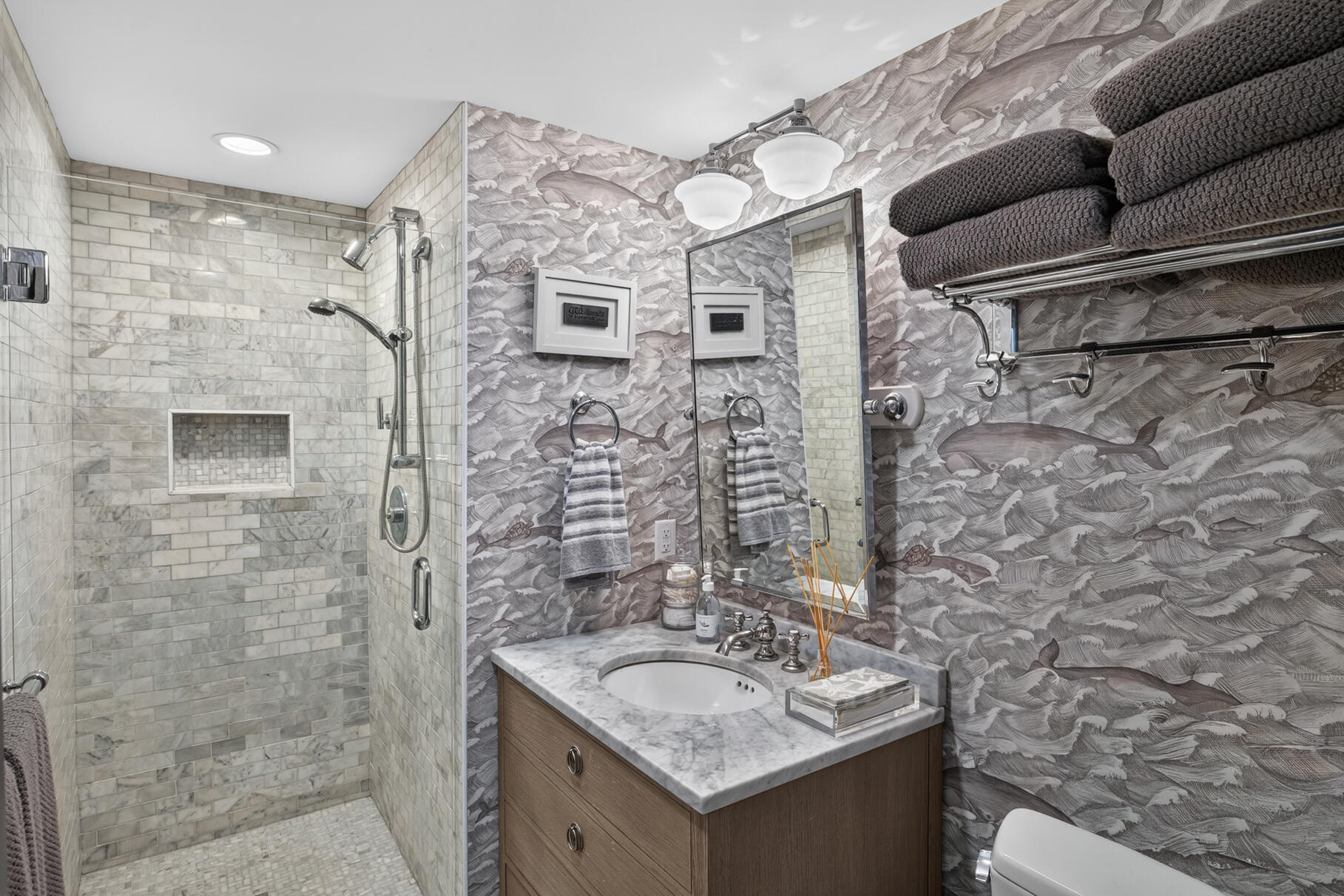 33 Harbor View Road Harwich Port MA 02646