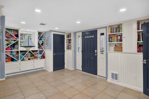 33 Harbor View Road Harwich MA 02646