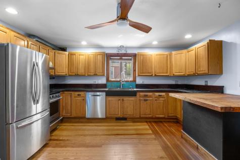 196 Bradford Street MA 02657