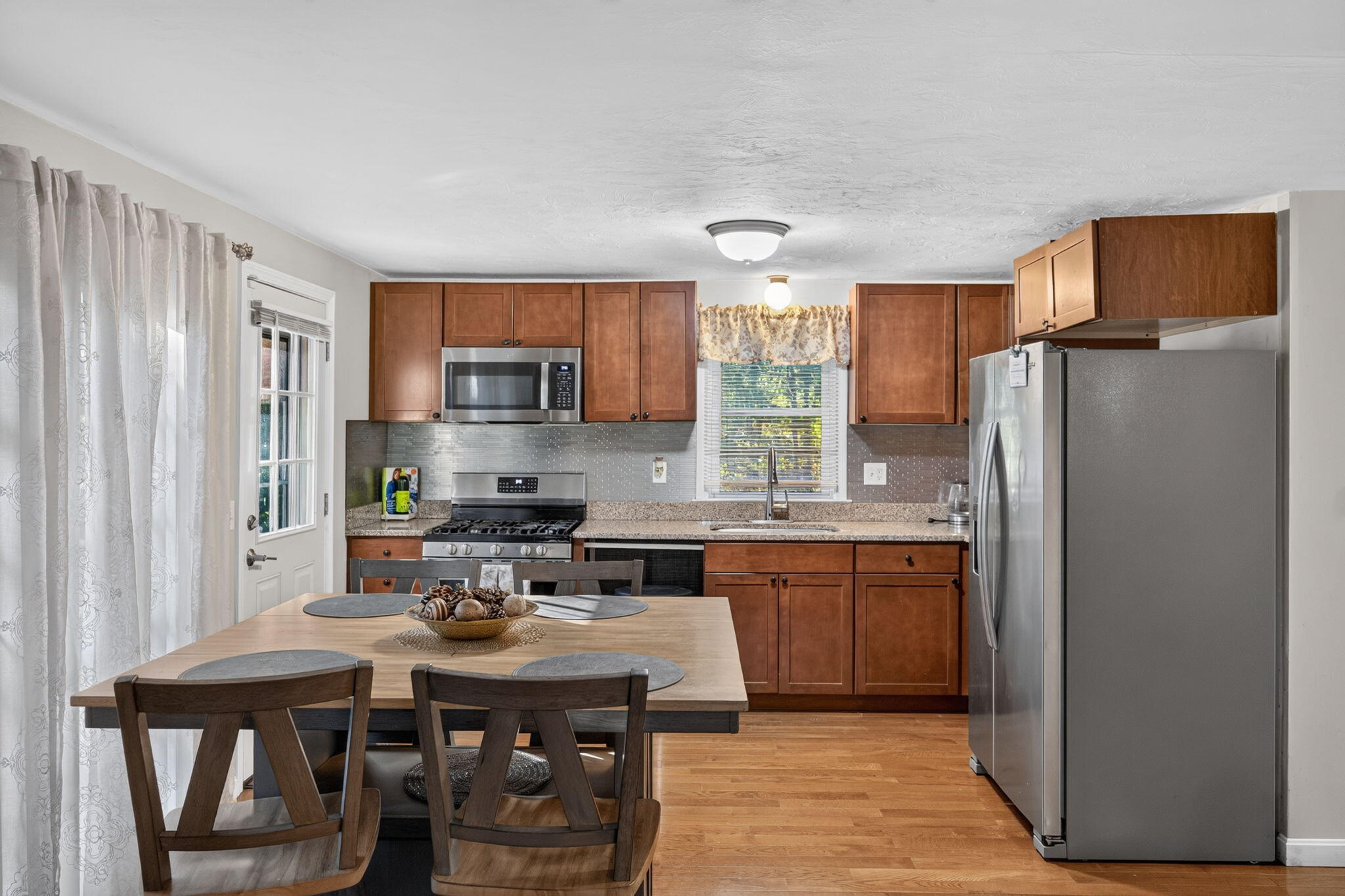85 Edgewater Drive Teaticket MA 02536