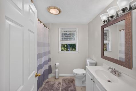 85 Edgewater Drive Teaticket MA 02536