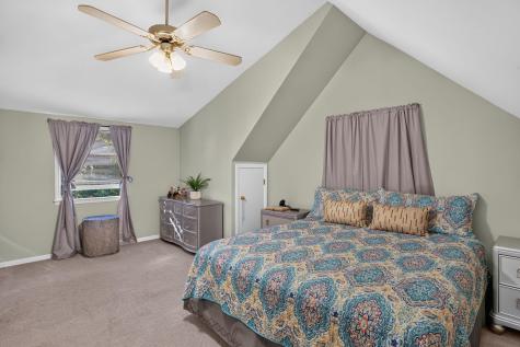 85 Edgewater Drive Teaticket MA 02536
