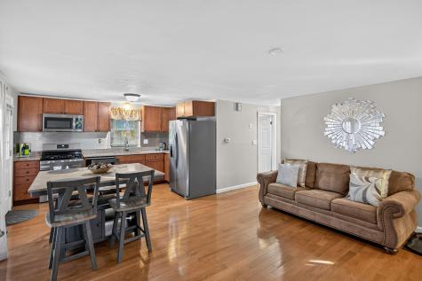 85 Edgewater Drive Teaticket MA 02536