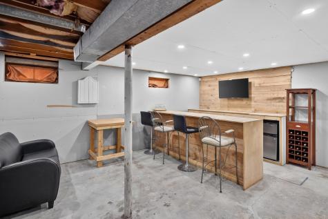 85 Edgewater Drive Teaticket MA 02536