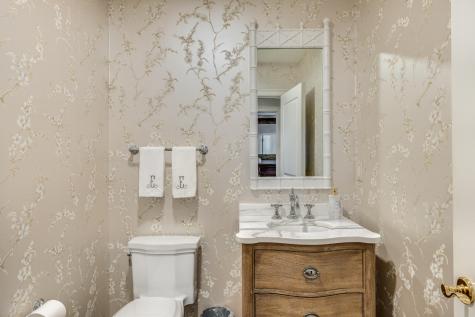 44 The Heights Mashpee MA 02649