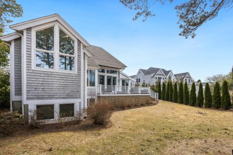44 The Heights Mashpee MA 02649