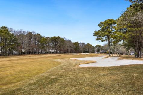 44 The Heights Mashpee MA 02649