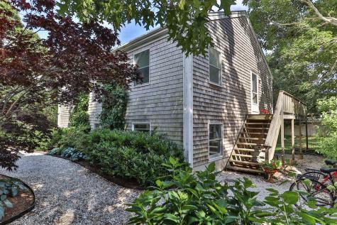 9 Nelson Avenue Provincetown MA 02657