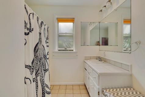 9 Nelson Avenue Provincetown MA 02657