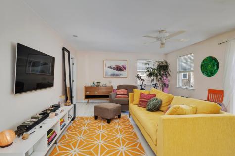 9 Nelson Avenue Provincetown MA 02657