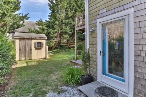 9 Nelson Avenue Provincetown MA 02657