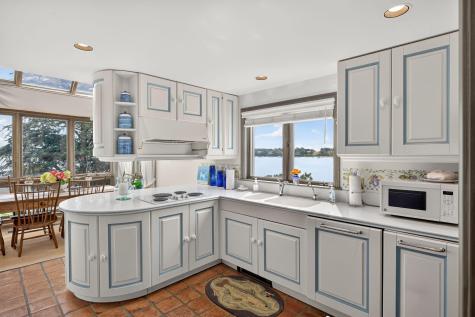600 Fox Hill Road MA 02633