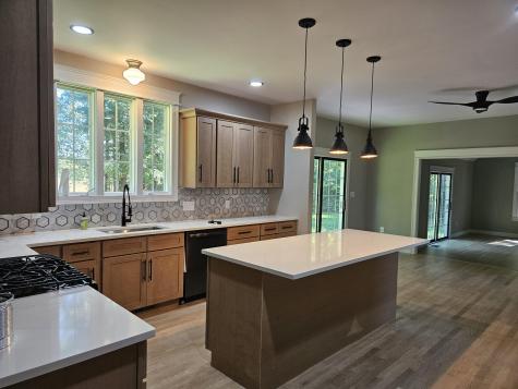 11 Fonseca Way Wareham MA 02576