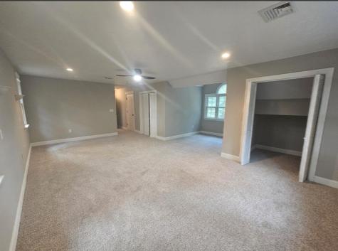 11 Fonseca Way Wareham MA 02576