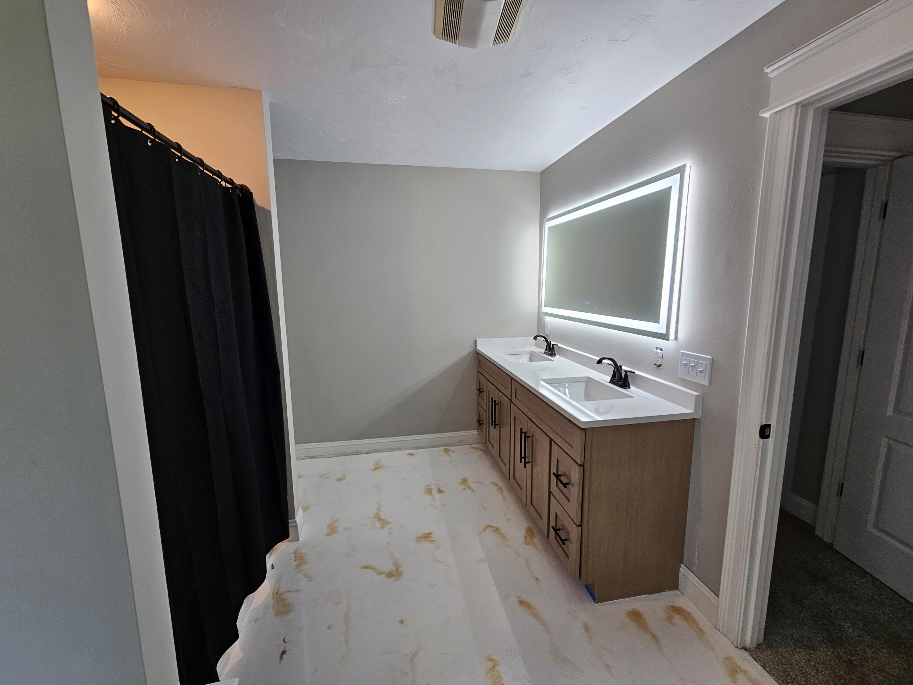 11 Fonseca Way Wareham MA 02576