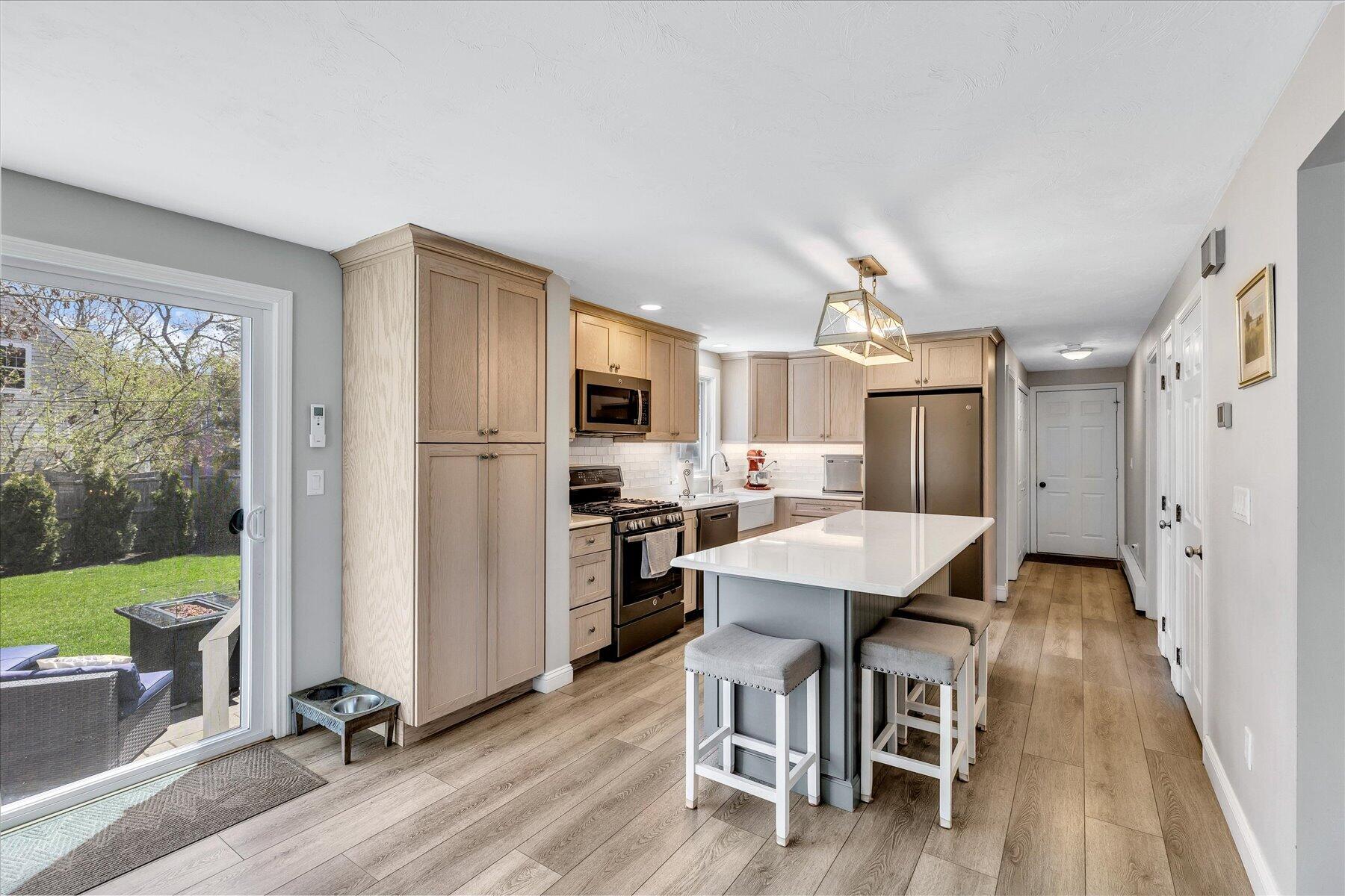 12 Drew Lane Mashpee MA 02649