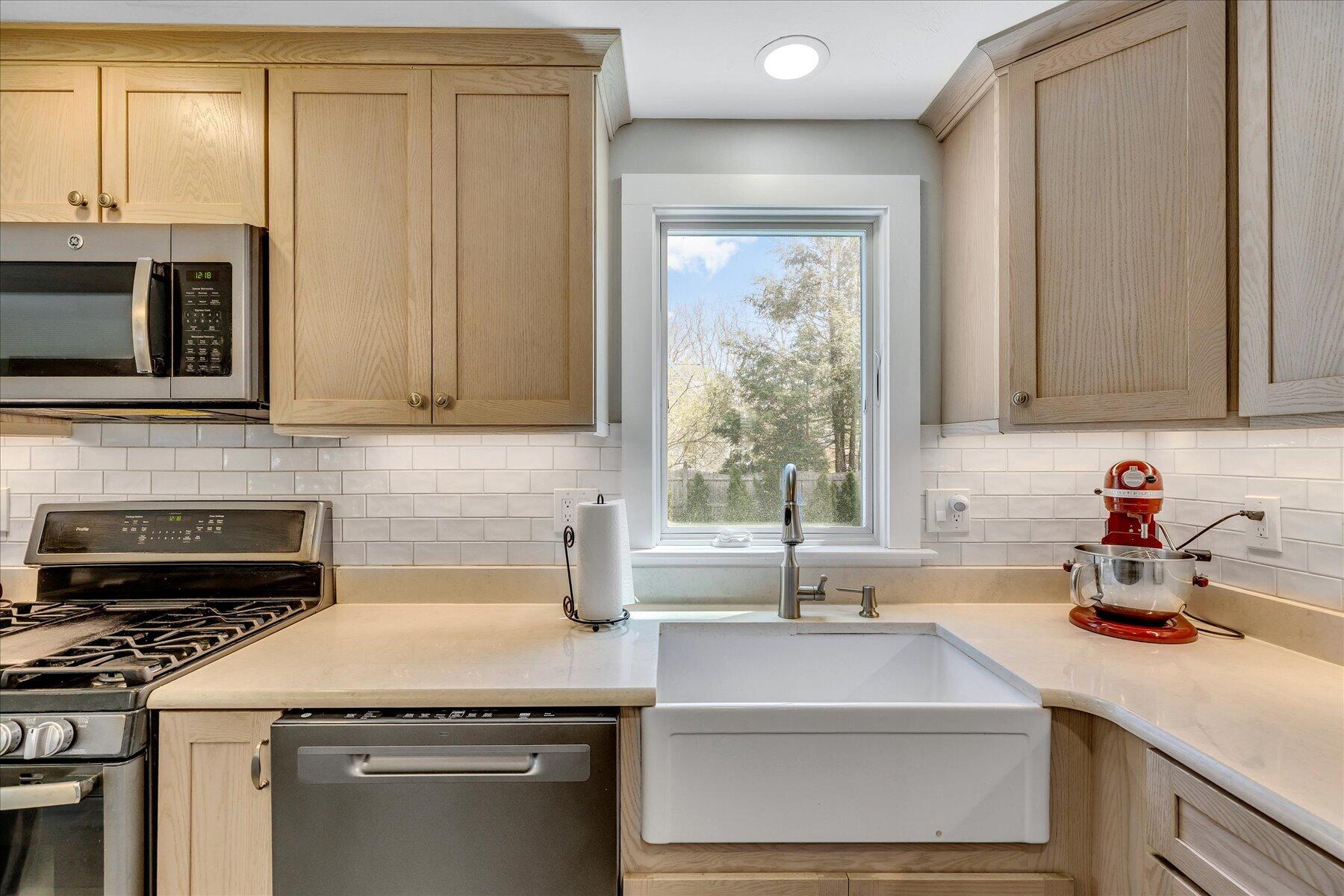 12 Drew Lane Mashpee MA 02649
