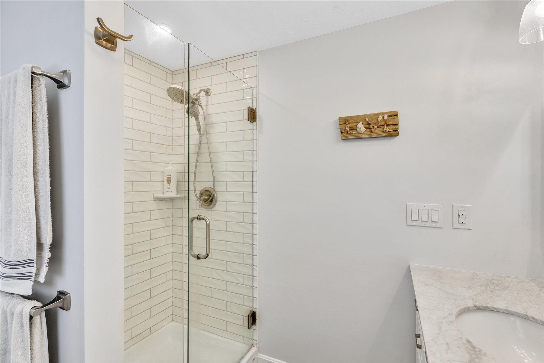 12 Drew Lane Mashpee MA 02649