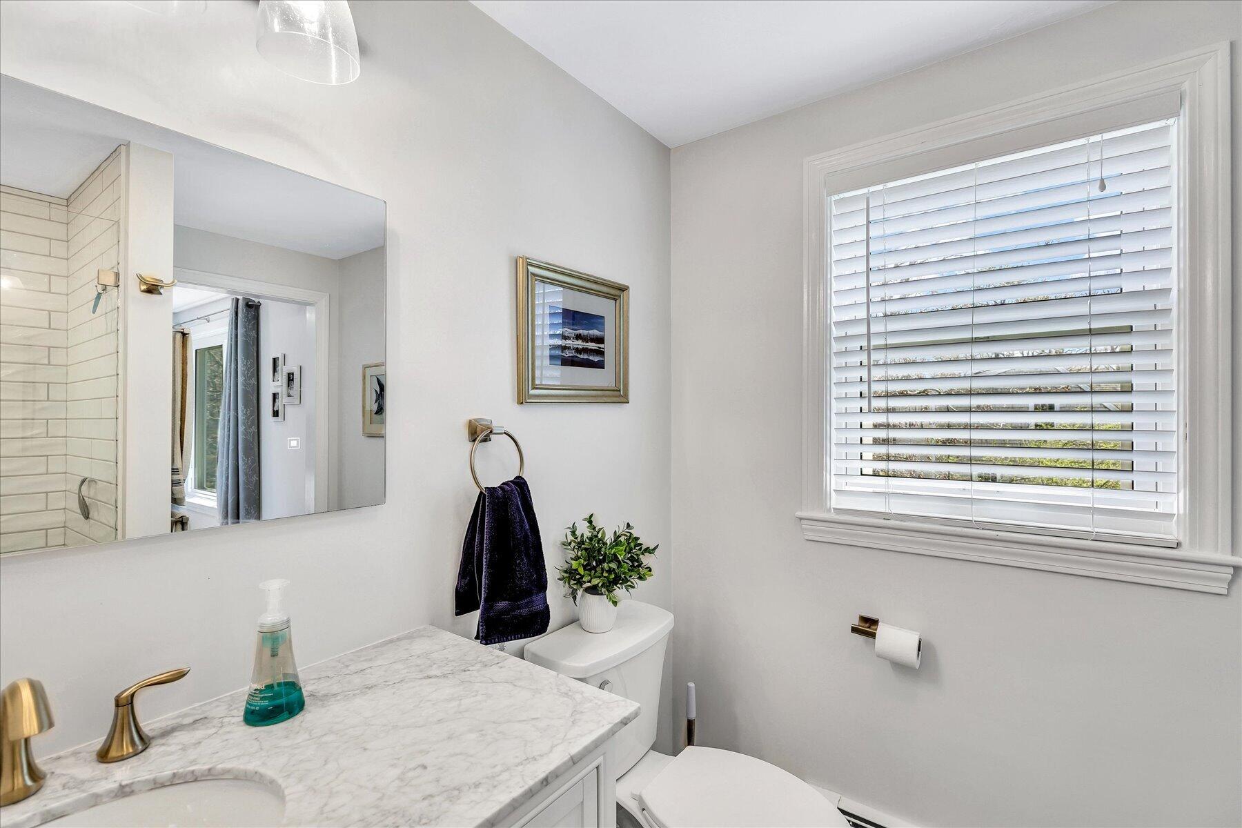 12 Drew Lane Mashpee MA 02649