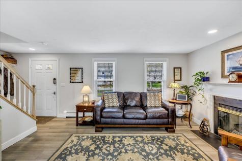 12 Drew Lane Mashpee MA 02649