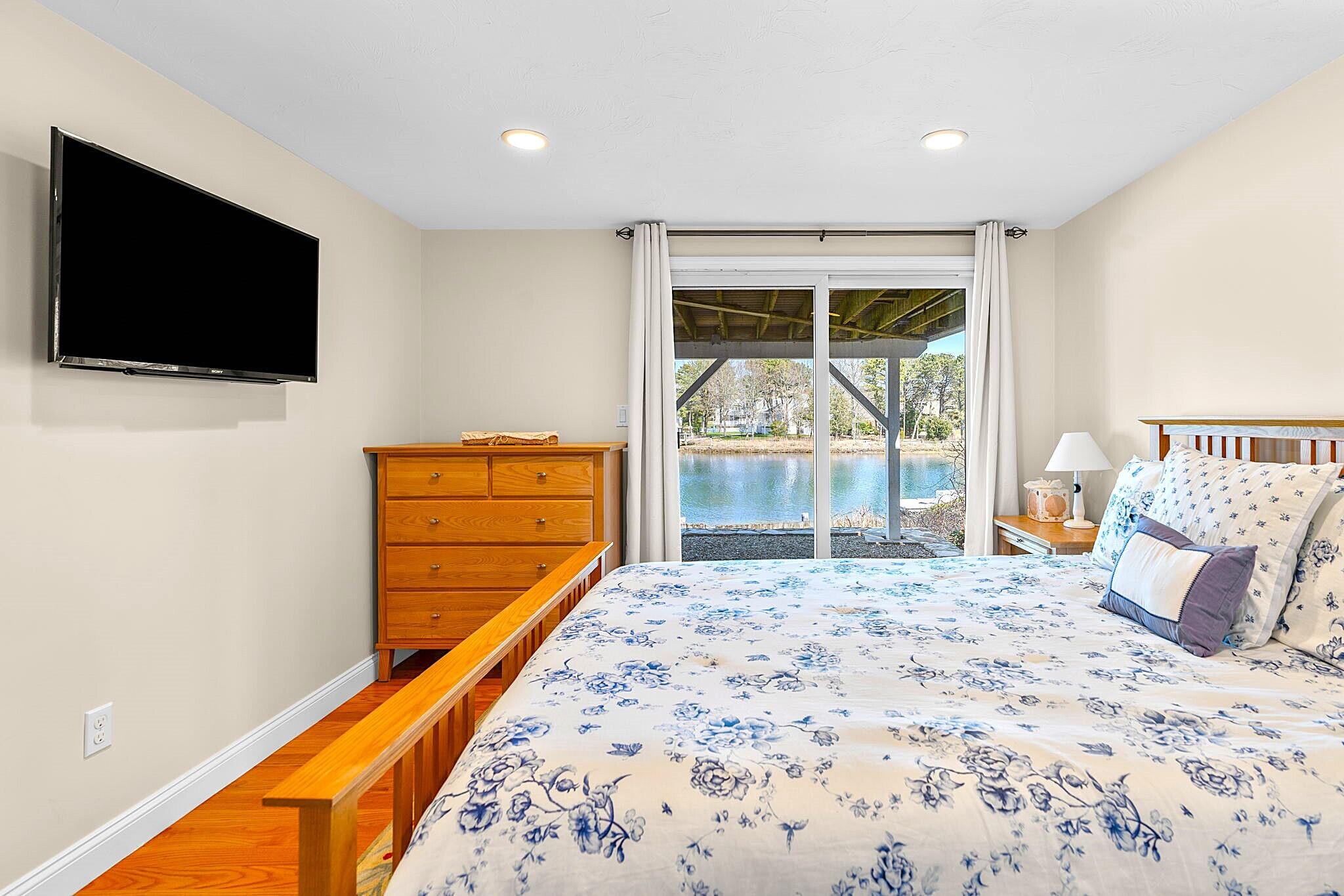160 Waterway Mashpee MA 02649