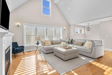 12 S Cedar Road Barnstable MA 02632