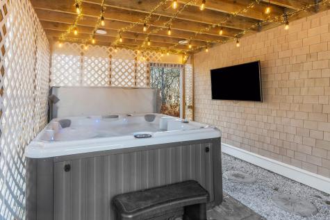 12 S Cedar Road Barnstable MA 02632