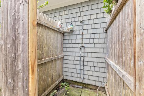1 Kimberley Way Harwich MA 02645