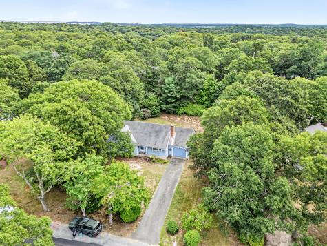 1 Kimberley Way Harwich MA 02645