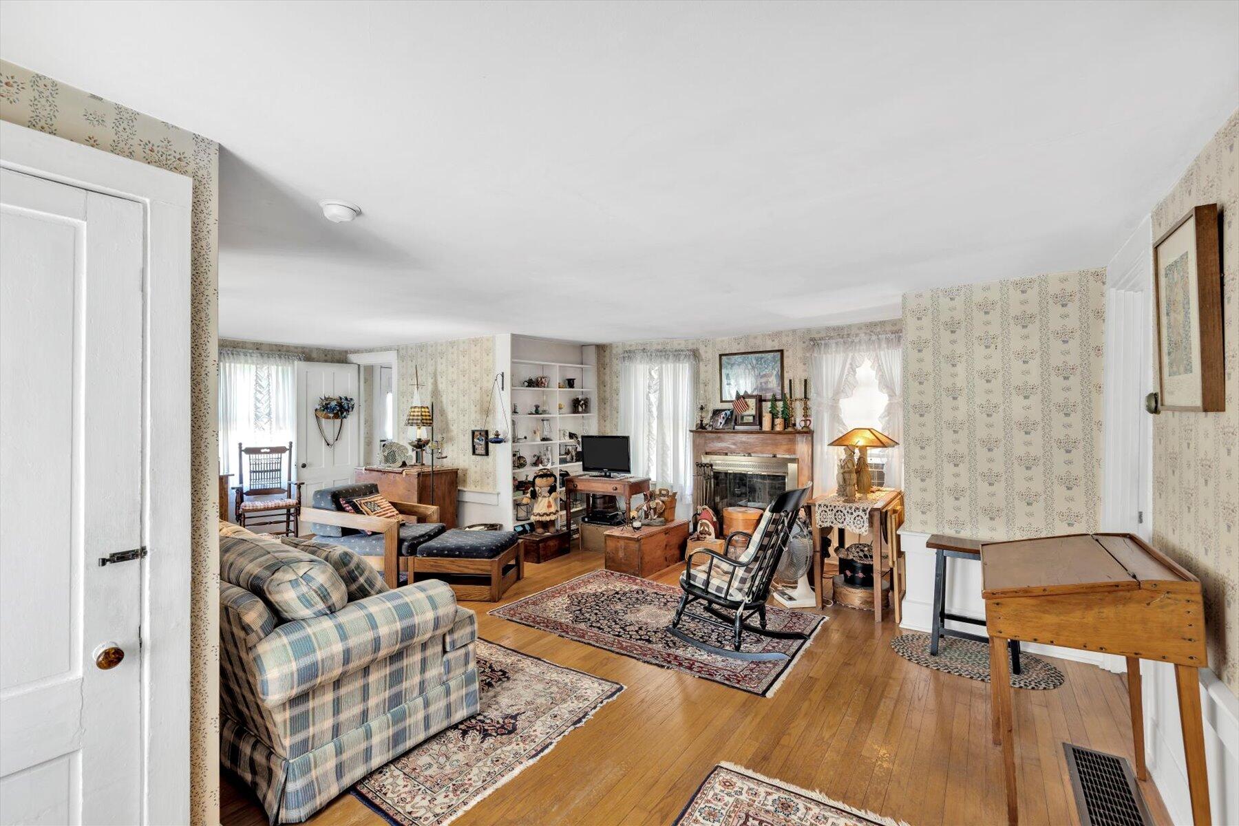 178 School Street Dennis MA 02670