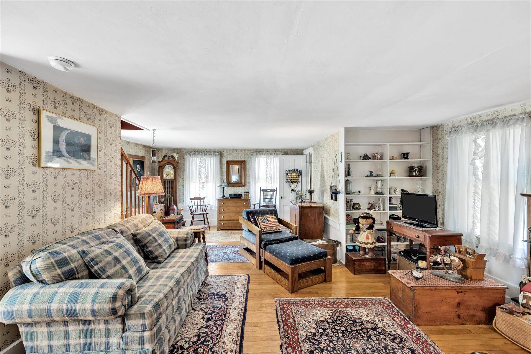 178 School Street Dennis MA 02670