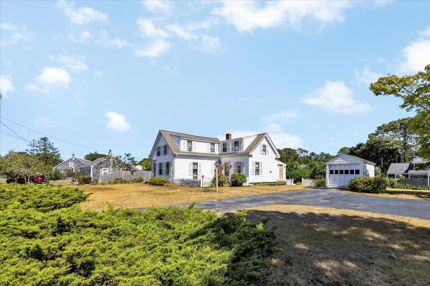 178 School Street Dennis MA 02670