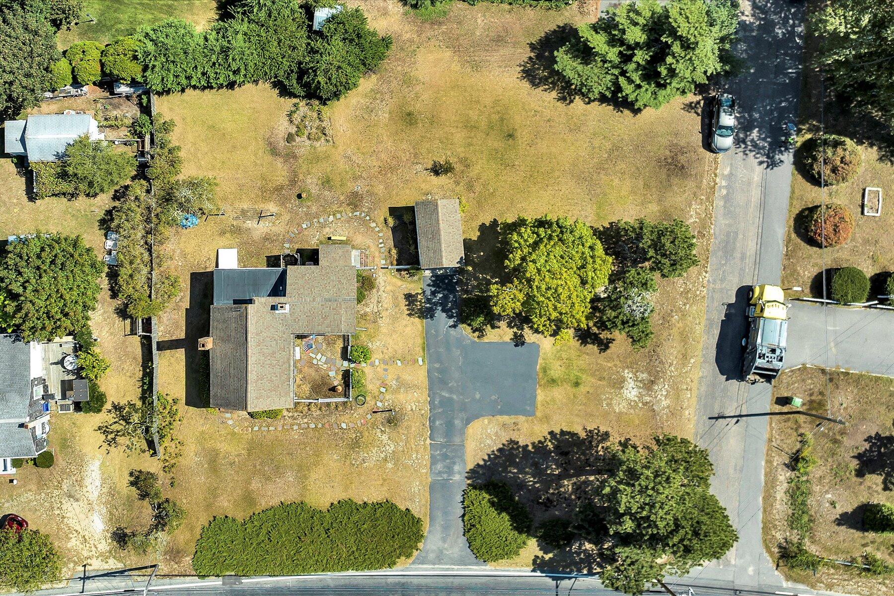 178 School Street Dennis MA 02670