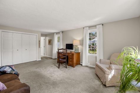 3 Wellfield Road Forestdale MA 02644