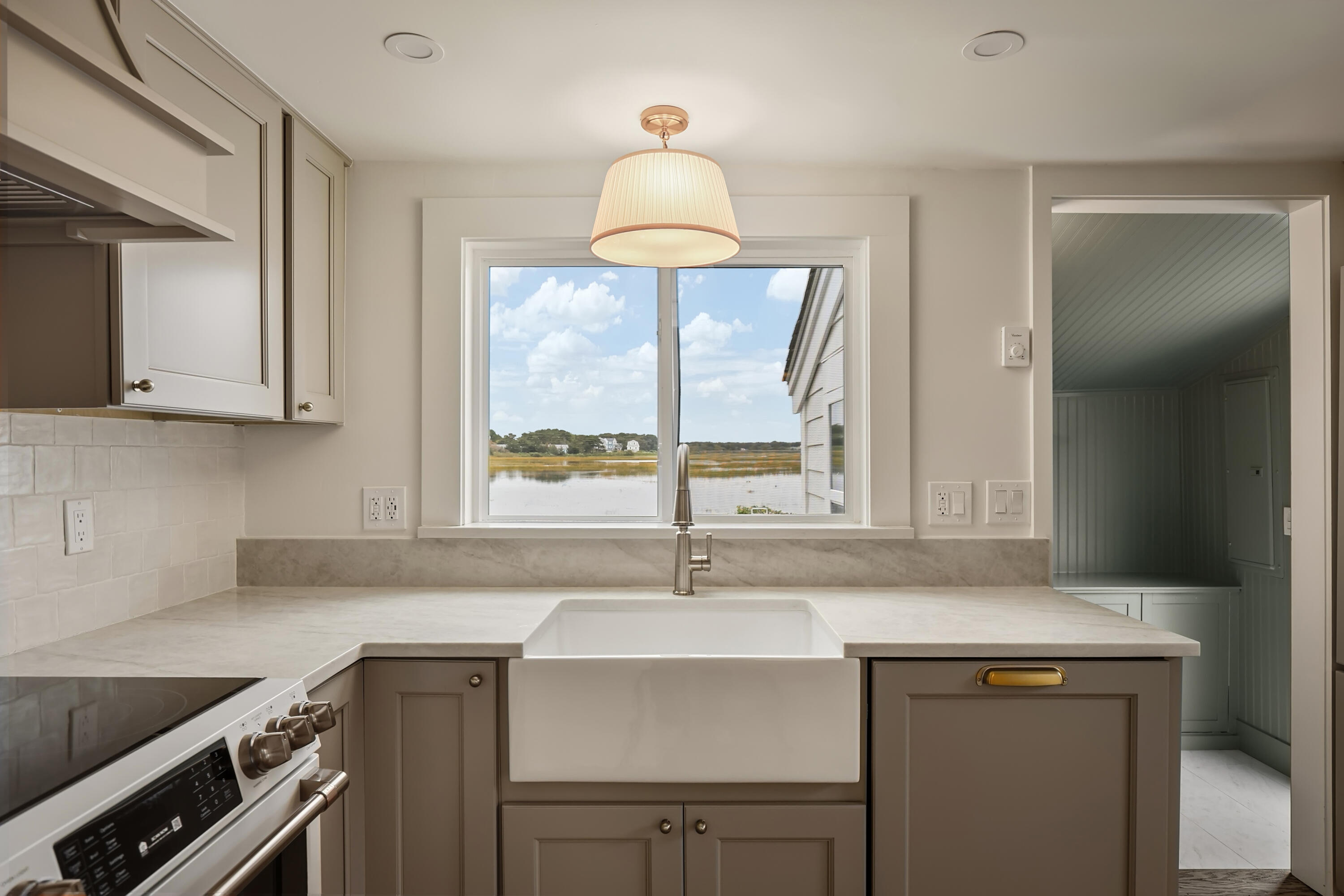 184 S Sea Avenue West Yarmouth MA 02673
