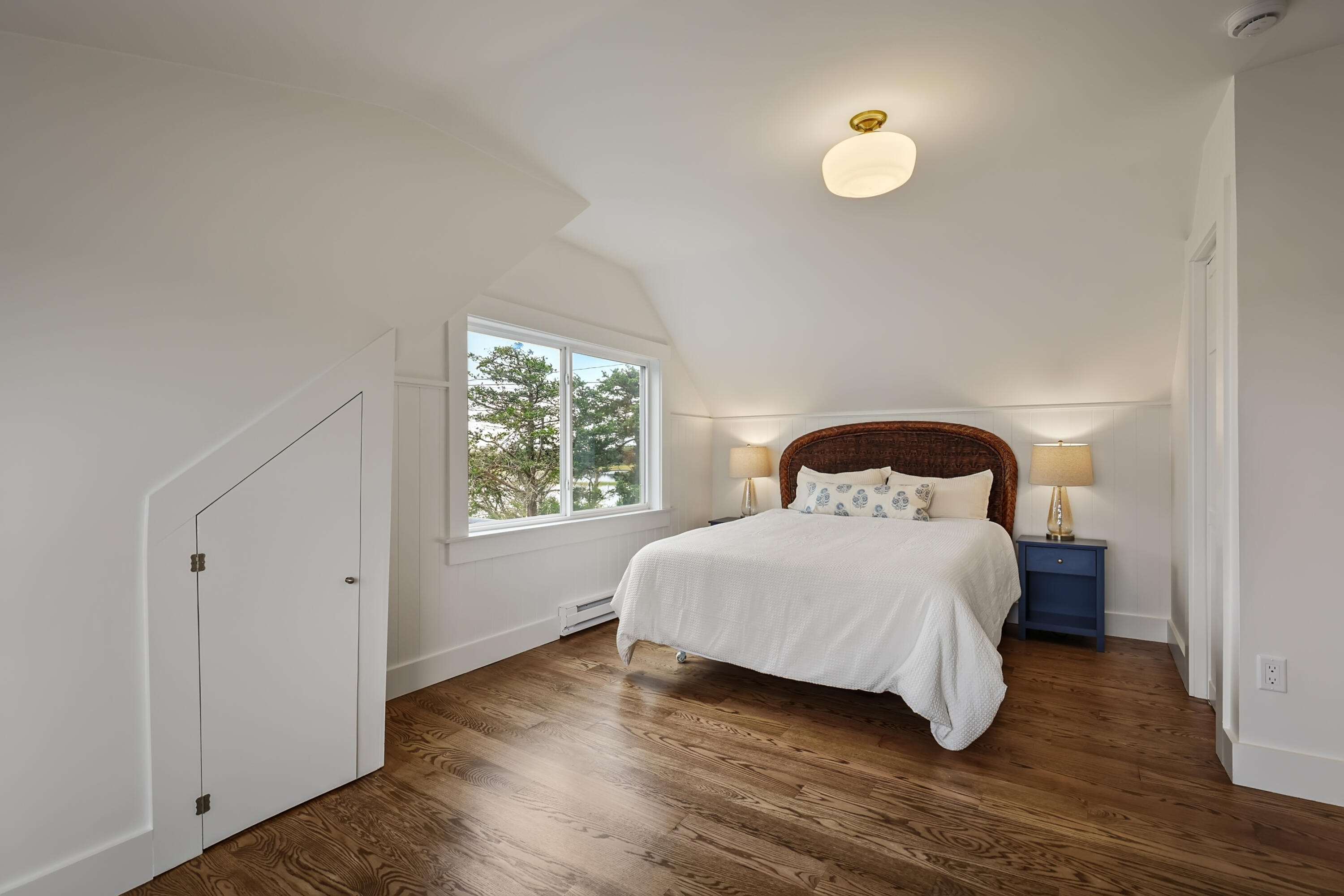 184 S Sea Avenue West Yarmouth MA 02673