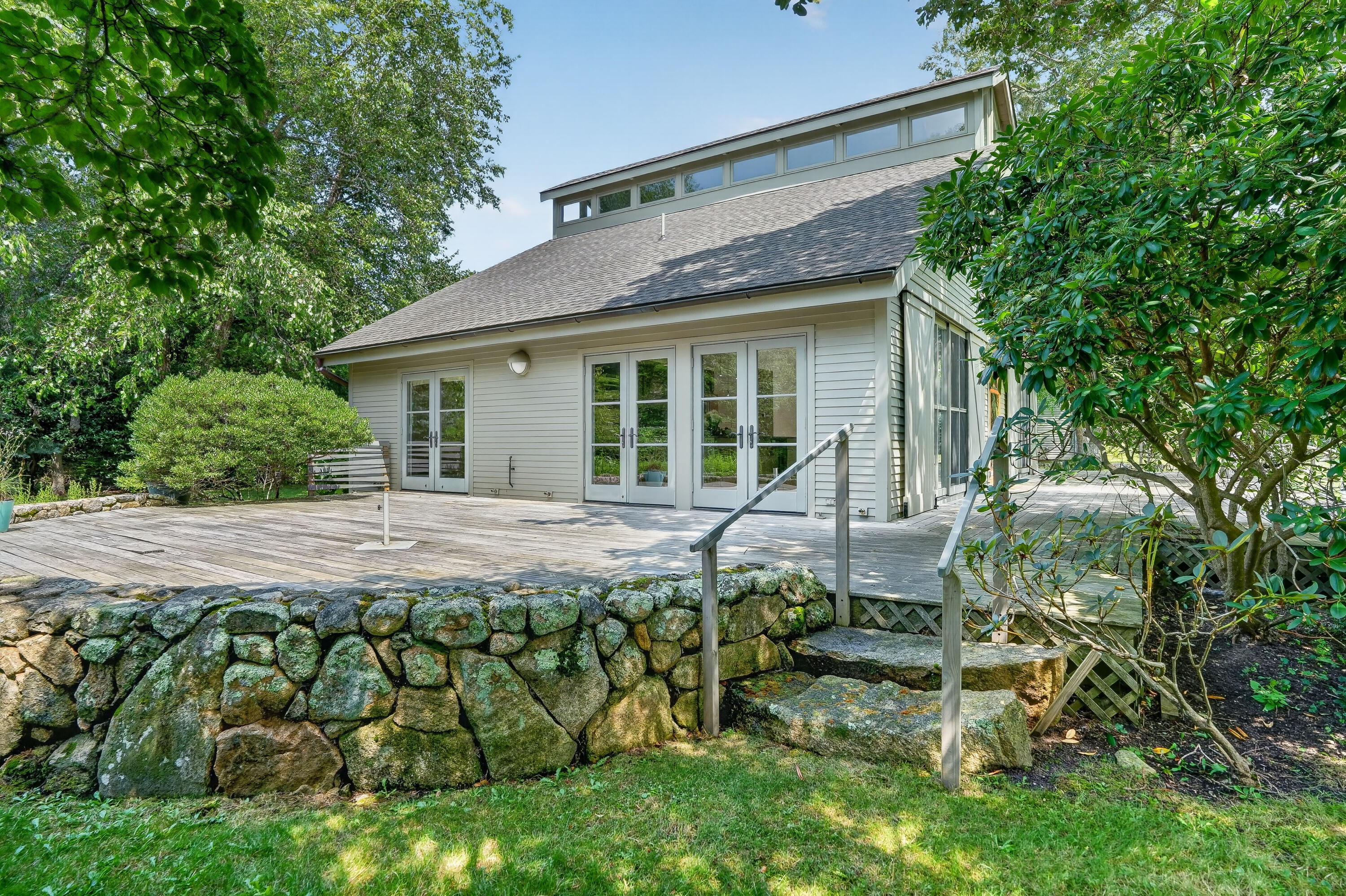 99 Oak Lane West Tisbury MA 02575